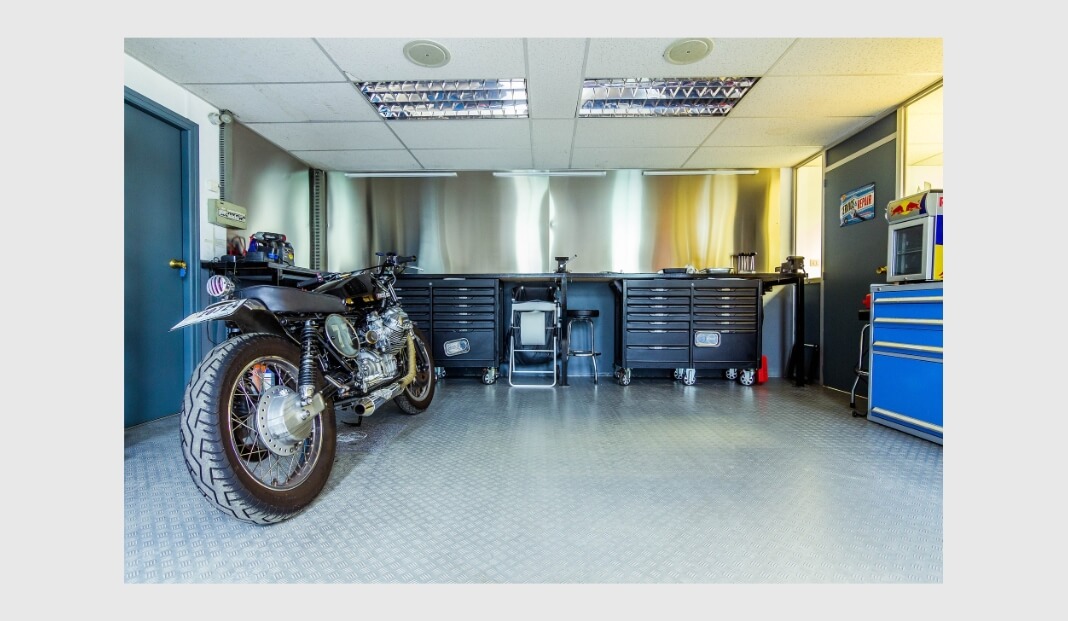 motorbike-sheds-and-garages